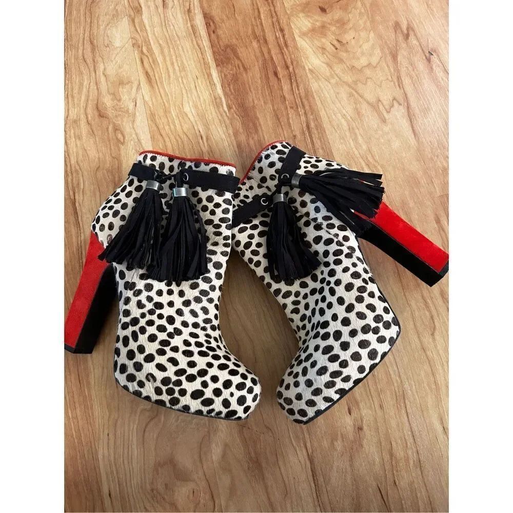 BeBe Leopard Print Heeled Side Zippered Booties with Red Heels and Tassels size